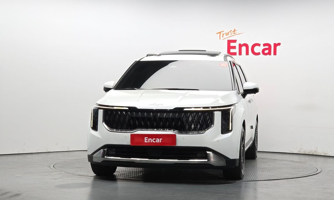Kia Carnival 7-Seater Signature, 2024