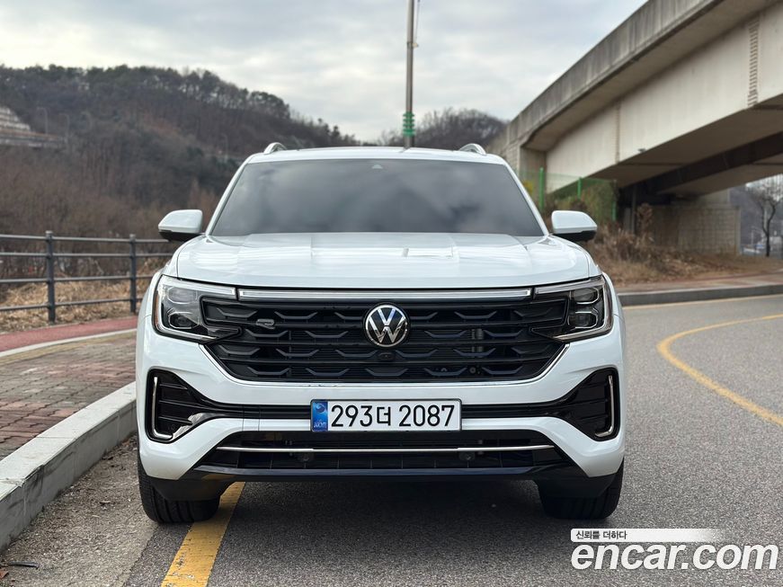 Volkswagen Atlas 2.0 TSI R-LINE 7-Seater, 2025