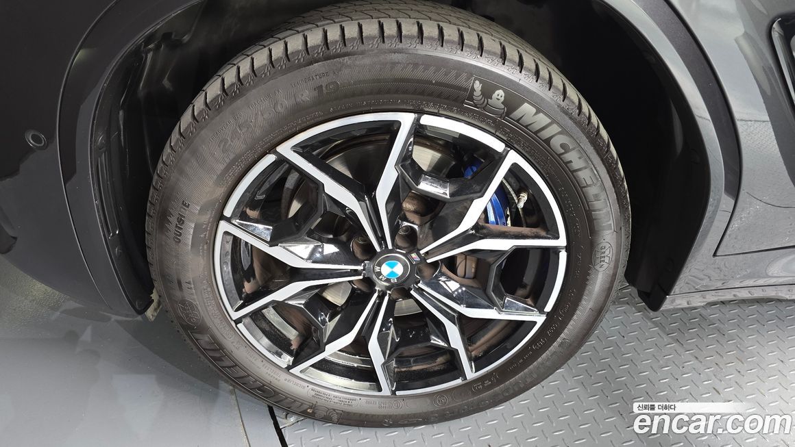 BMW X4 xDrive20i M Sport, 2024