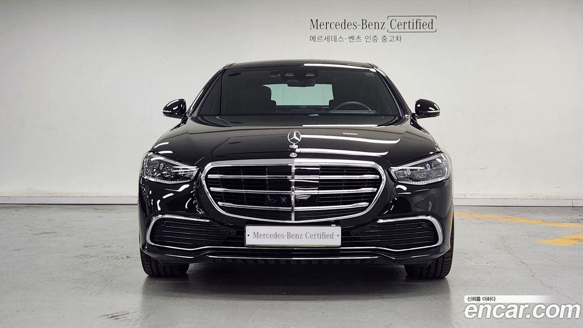 Mercedes-Benz S-Class S350 d 4MATIC, 2025