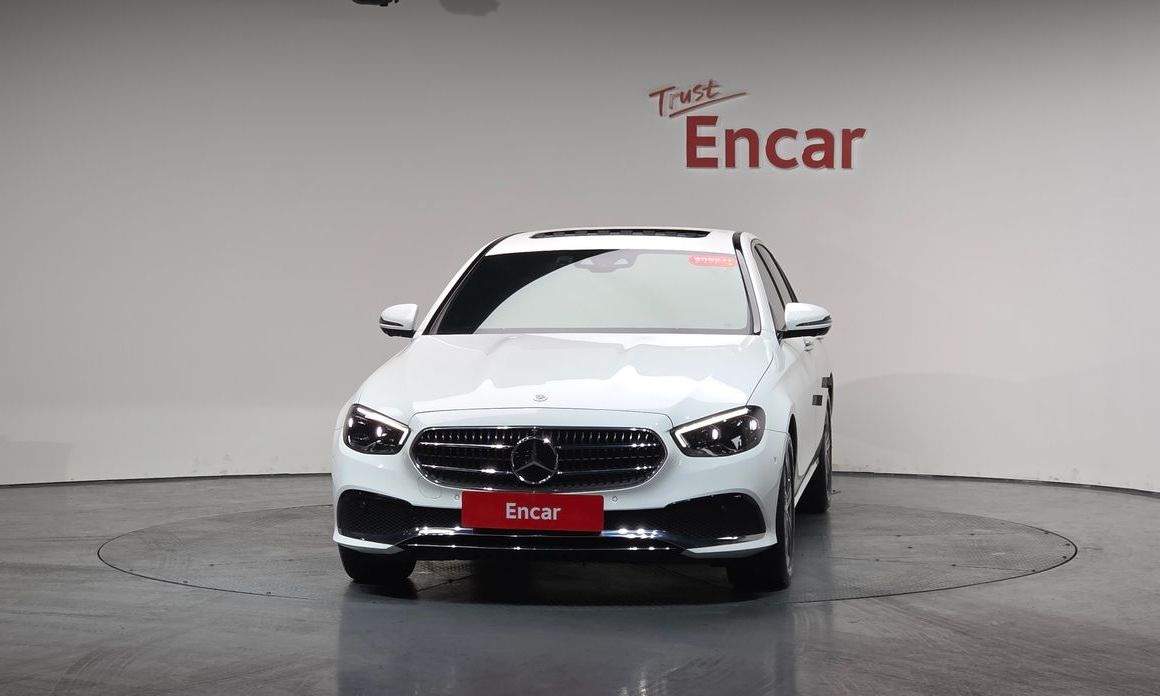 Mercedes-Benz E-Class E350 4MATIC Avantgarde, 2022