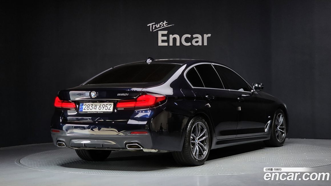 BMW 5-Series 520i M Sport, 2023