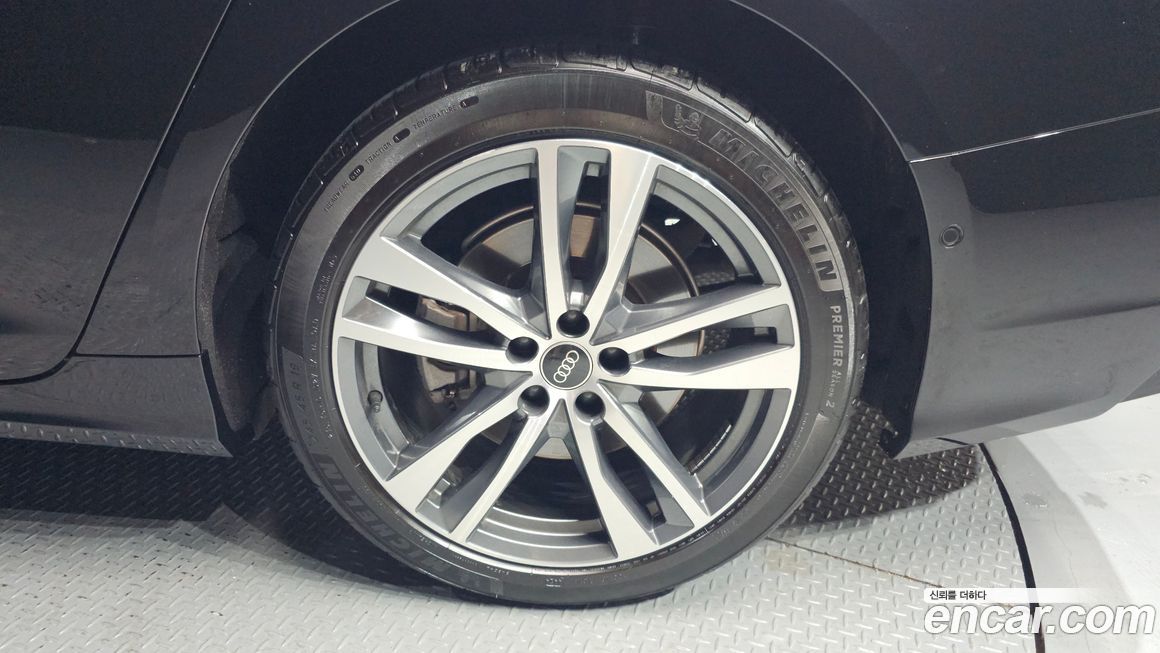 Audi A6 45 TFSI Premium, 2023