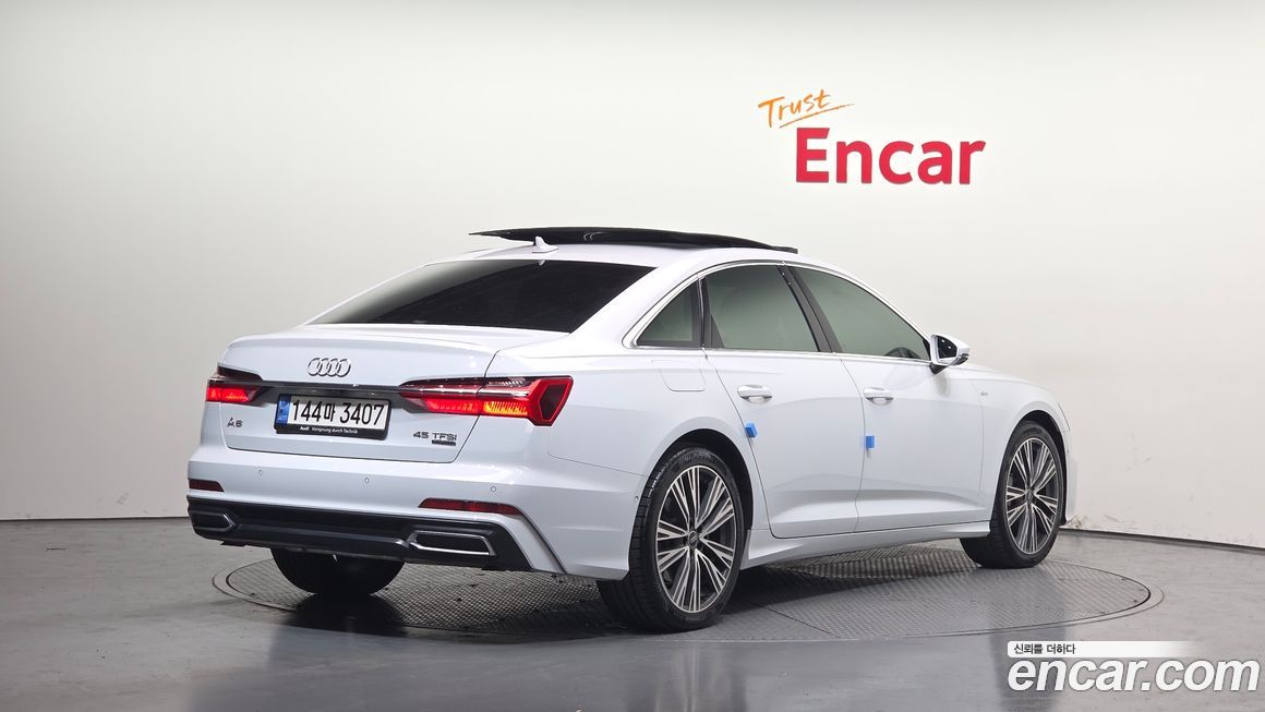 Audi A6 45 TFSI Quattro Premium, 2023