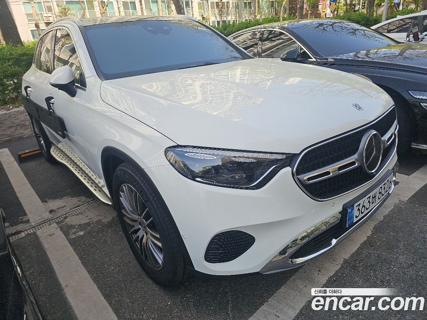 Mercedes-Benz GLC-Class GLC 300 4MATIC Avantgarde, 2025