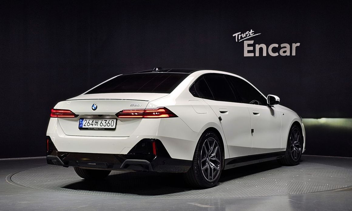 BMW 5-Series 530i xDrive M Sport Pro Special Edition, 2025