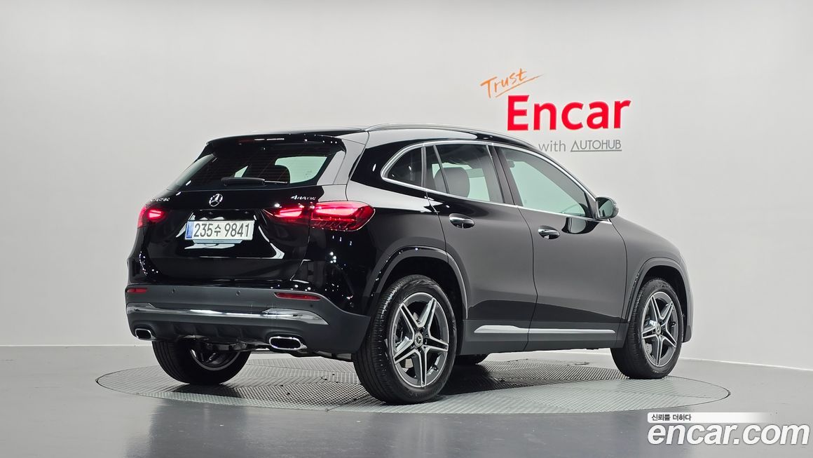 Mercedes-Benz GLA-Class GLA250 4MATIC, 2025