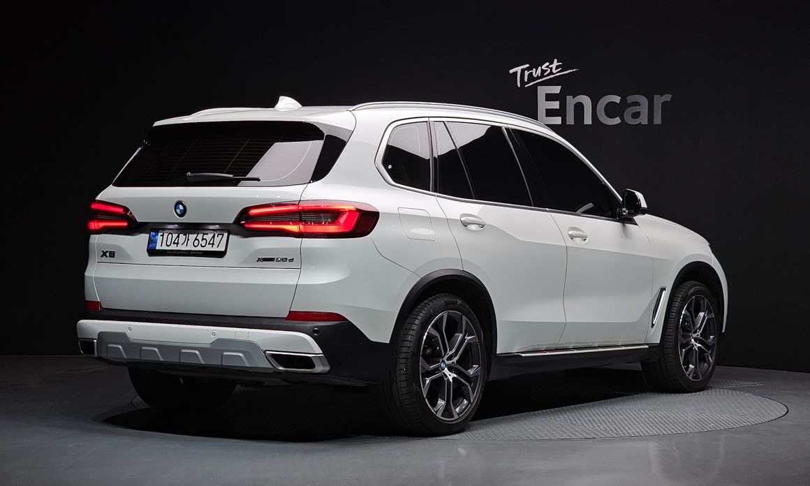 BMW X5 xDrive 30d xLine, 2022
