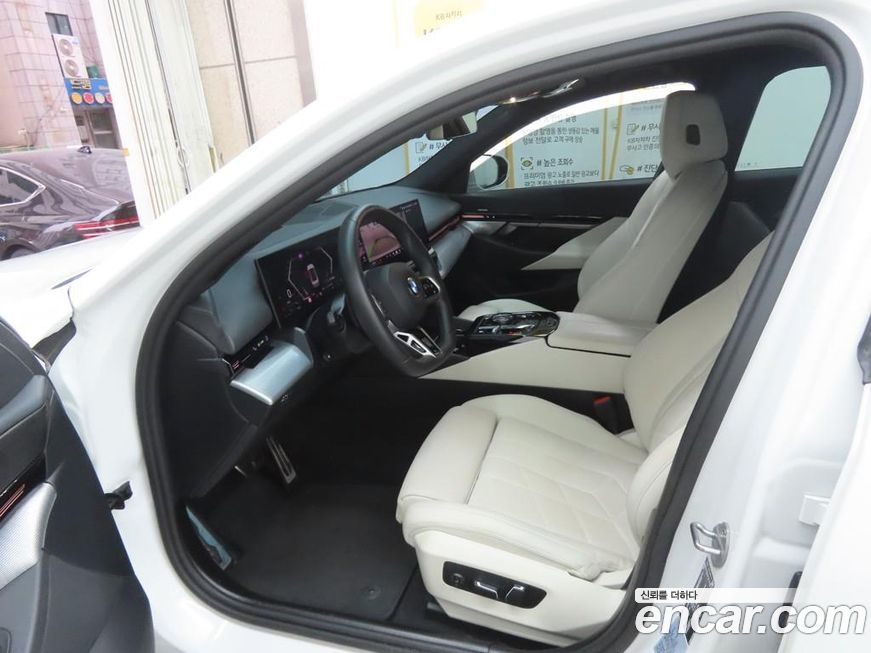 BMW 5-Series 523d M Sport, 2024