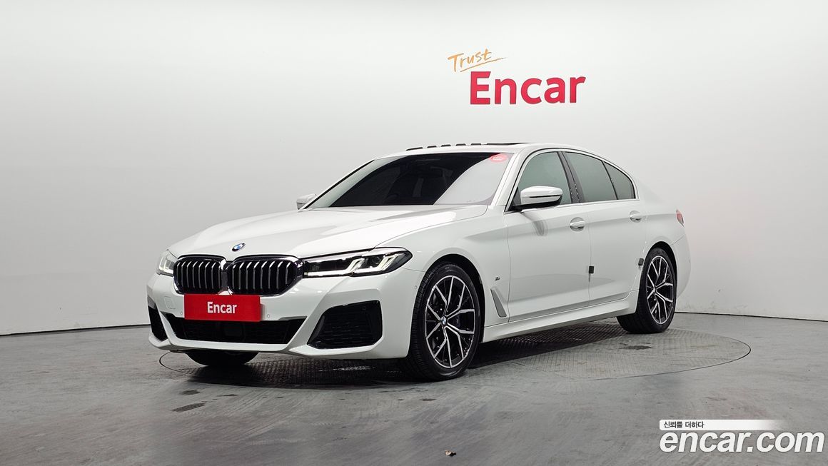 BMW 5-Series 530i xDrive M Sport Package, 2022