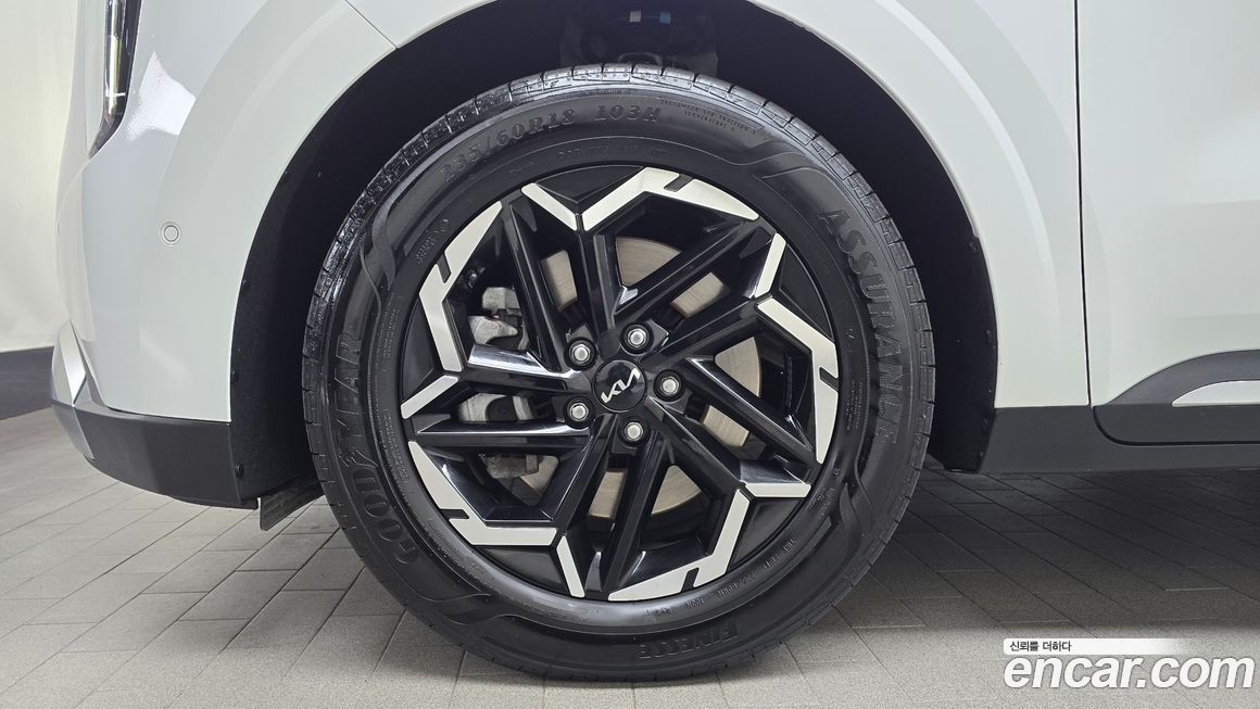 Kia Carnival 9-Seater Noblesse, 2025