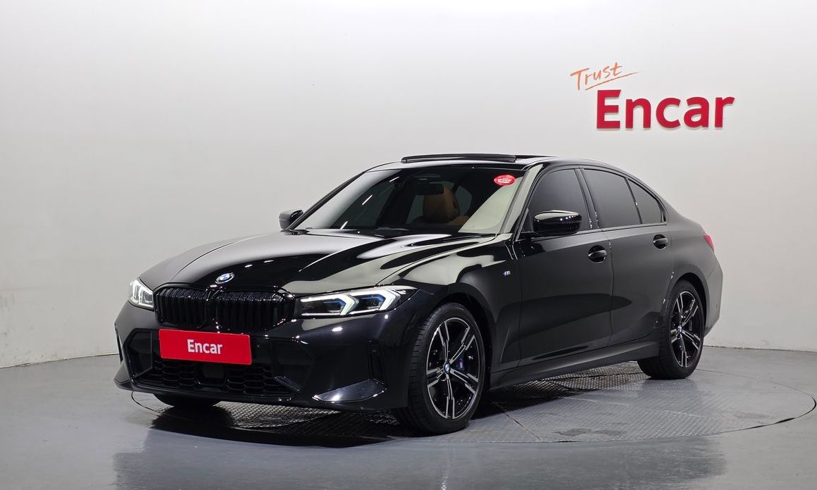 BMW 3-Series 320i M Sport, 2024