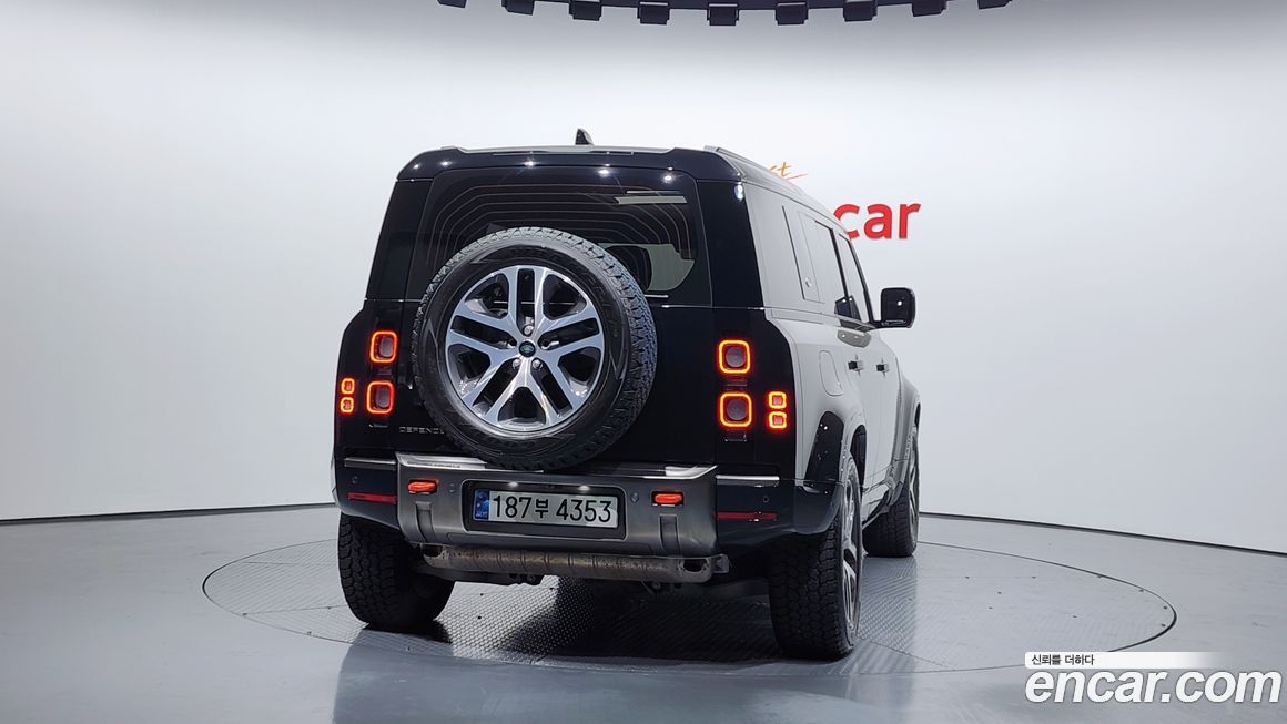 Land Rover Defender 110 P400 X, 2024