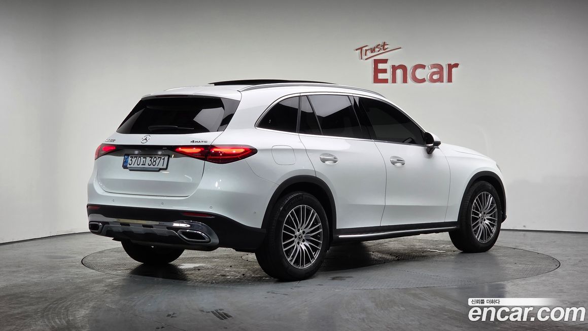 Mercedes-Benz GLC-Class GLC 300 4MATIC Avantgarde, 2025