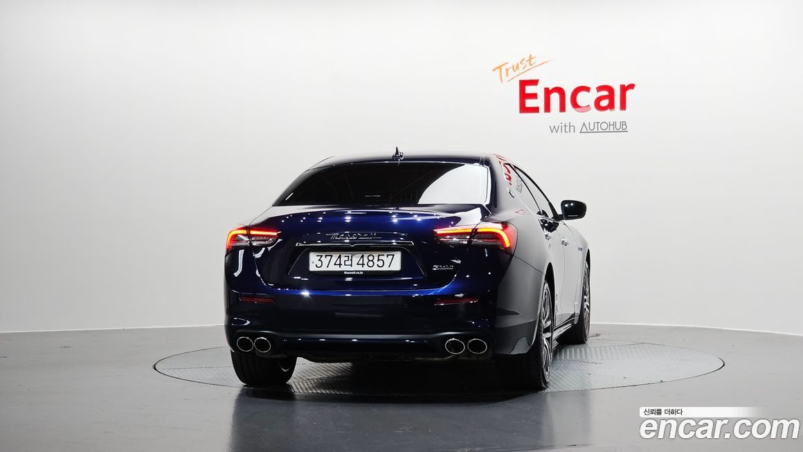 Maserati Ghibli 2.0 Granlusso, 2021