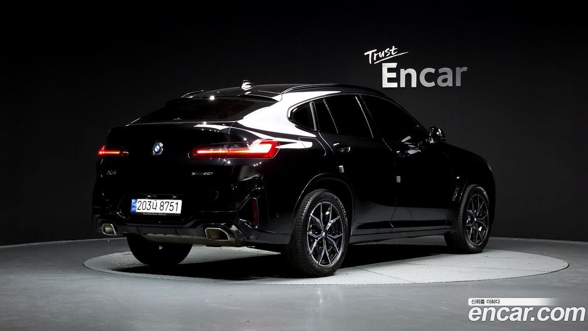 BMW X4 xDrive20i M Sport, 2023