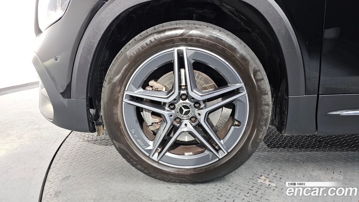 Mercedes-Benz GLB-Class GLB250 4MATIC, 2023