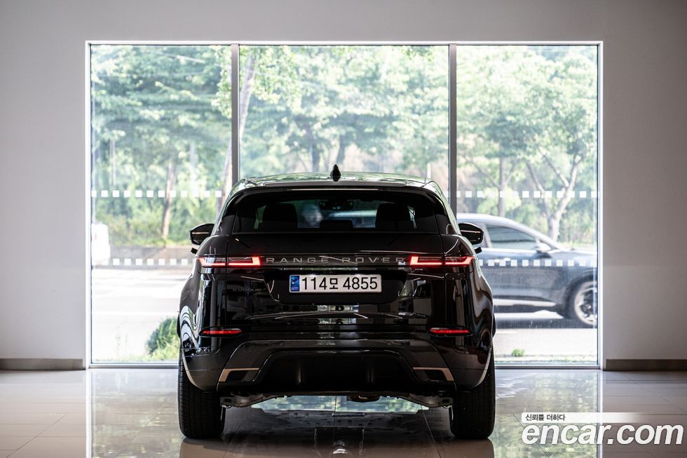 Land Rover Range Rover Evoque P250 Dynamic SE, 2024