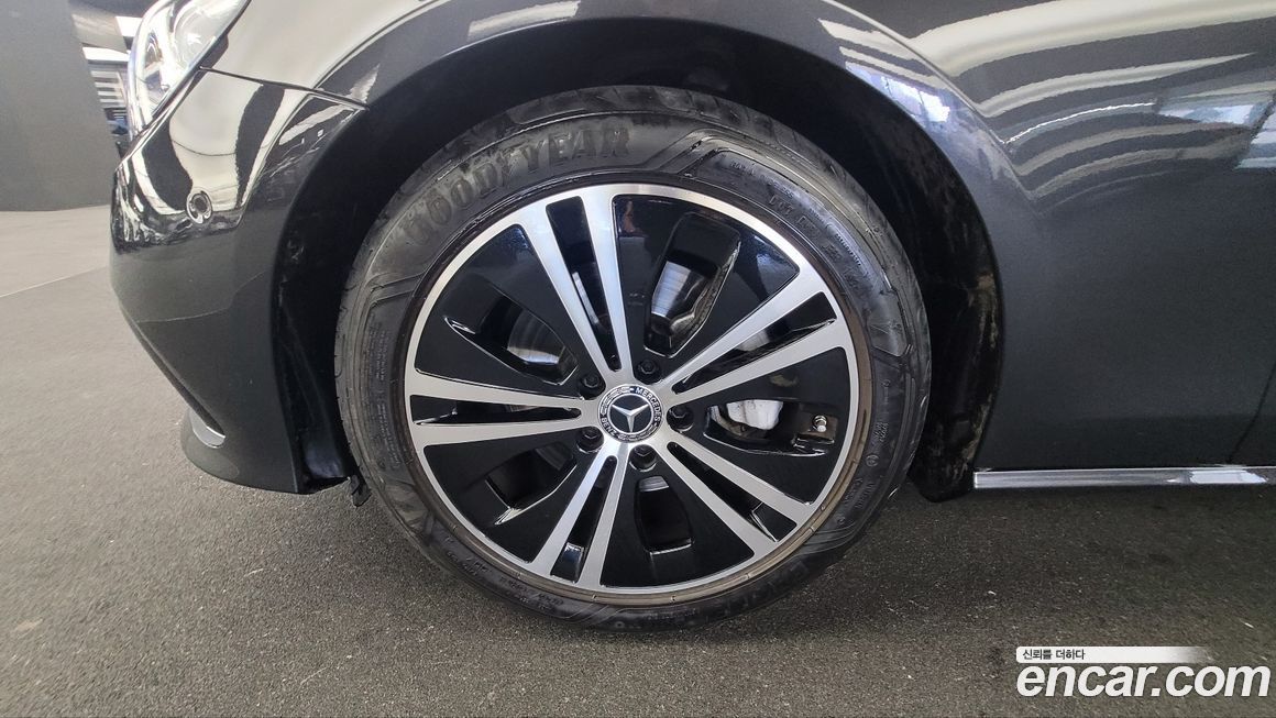 Mercedes-Benz E-Class E250 Avantgarde, 2022