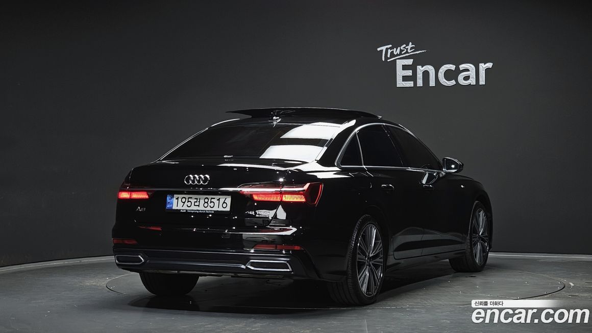 Audi A6 45 TFSI Quattro Premium, 2023
