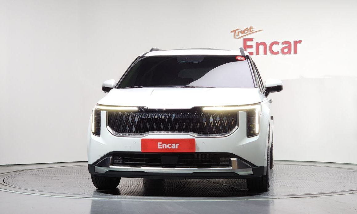 Kia Carnival 9-Seater Signature, 2025