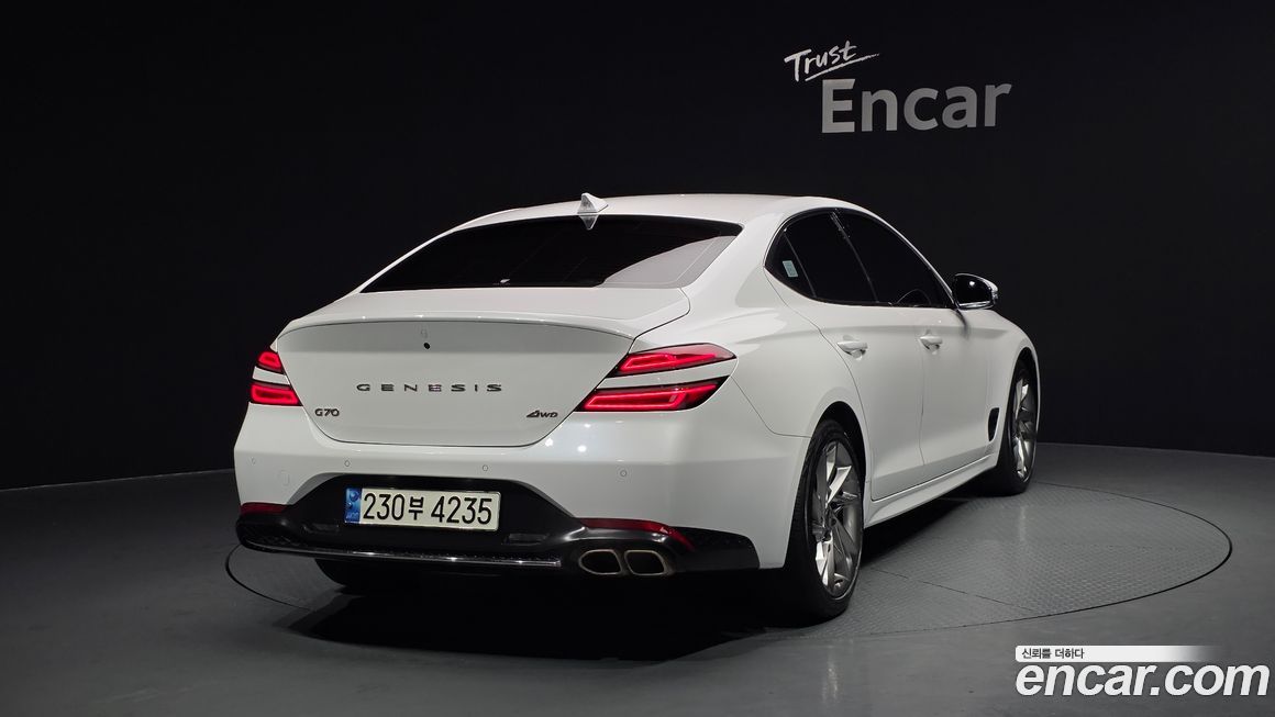 Genesis G70 Gasoline 2.0T 4WD, 2021