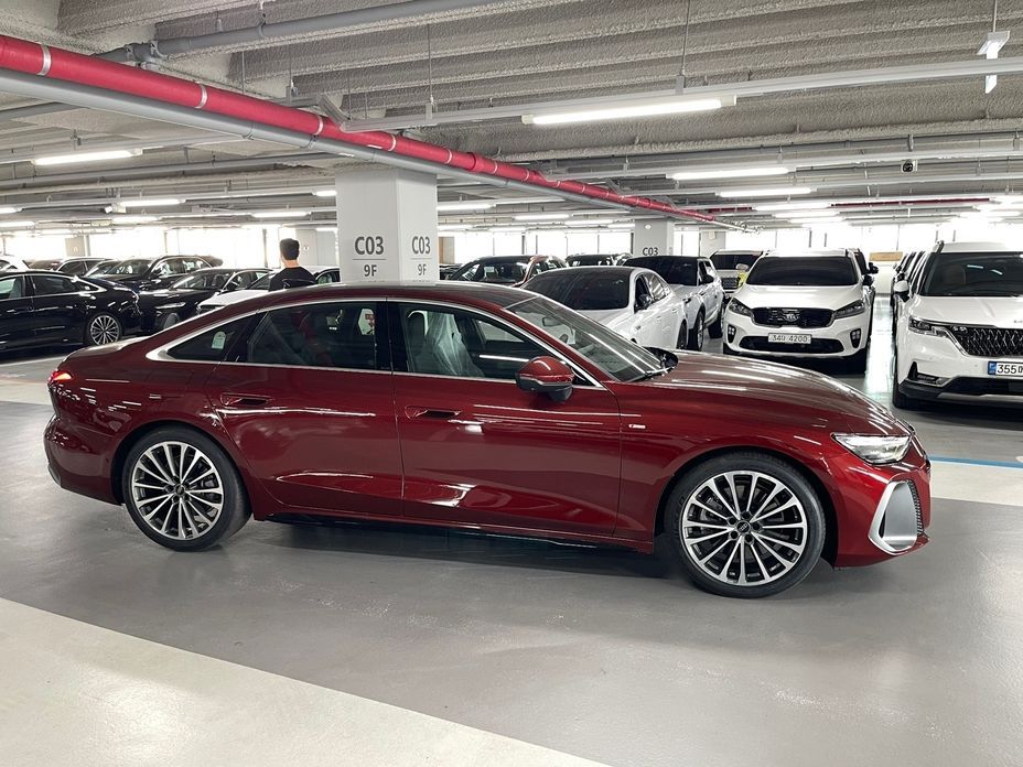 Audi A6 45 TFSI Quattro S Line, 2026