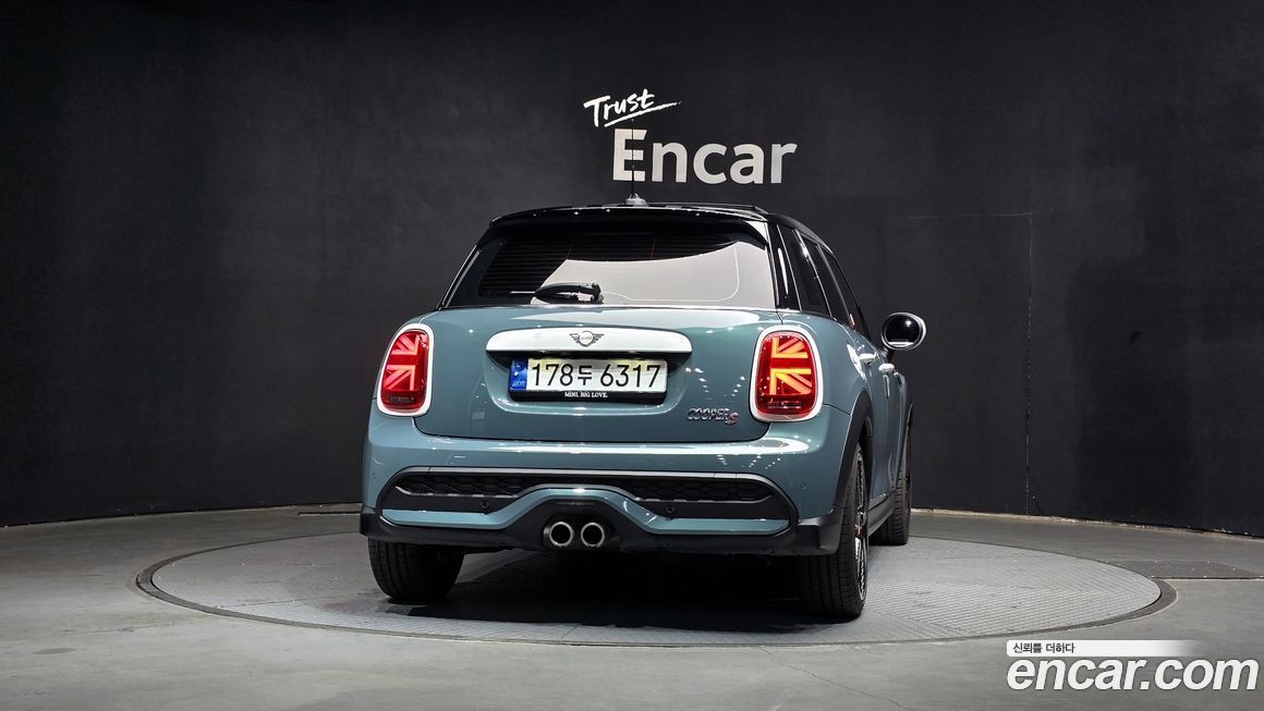 Mini Cooper 5Door Multitione Edition, 2023