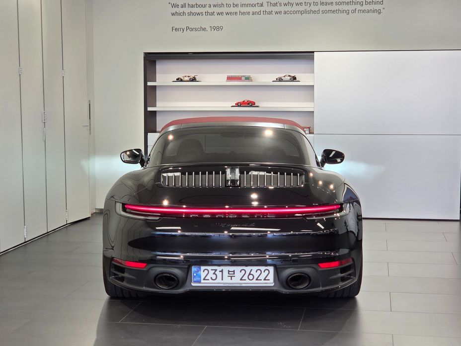 Porsche 911 Targa 4S, 2024