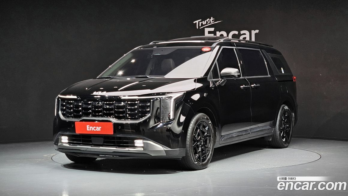 Kia Carnival 9-Seater Gravity, 2025