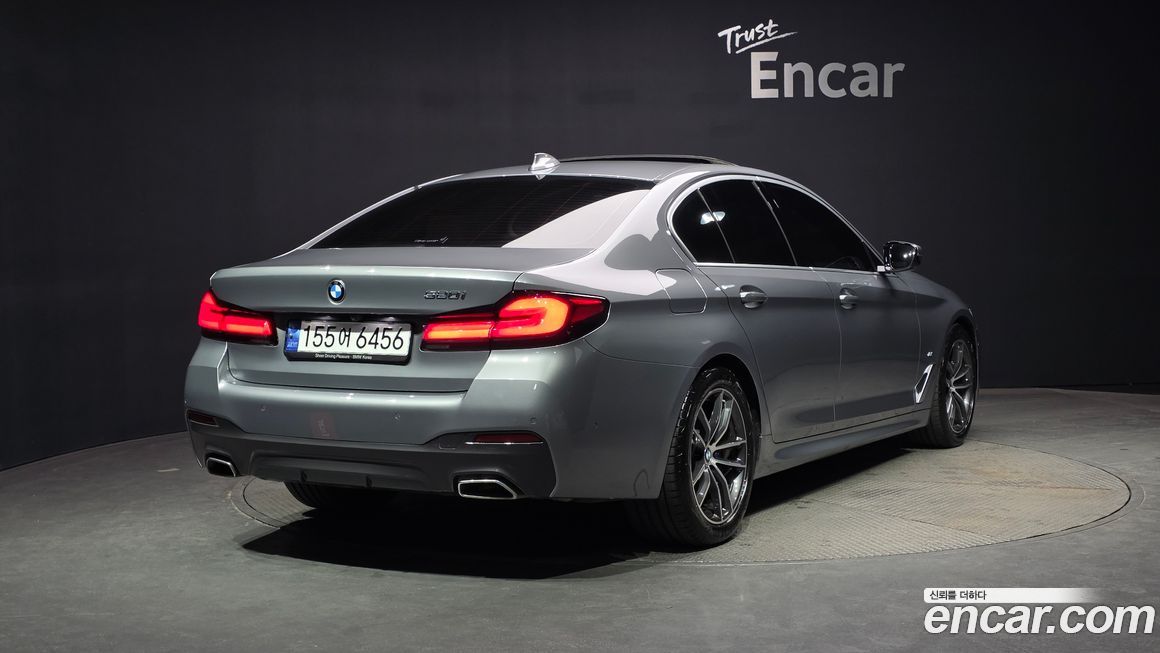 BMW 5-Series 520i M Sport, 2023
