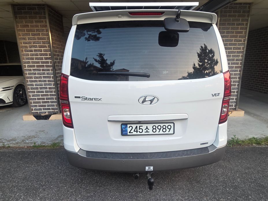 Hyundai Starex 4WD Camping car, 2021