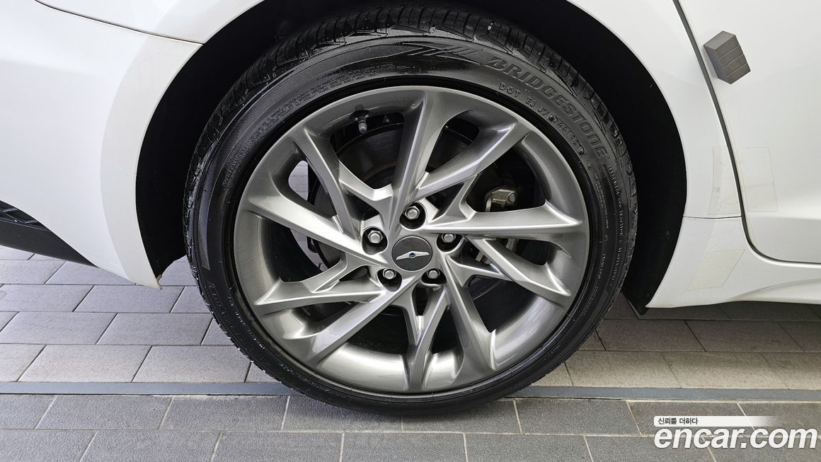 Genesis G70 Gasoline 2.0T 2WD, 2022