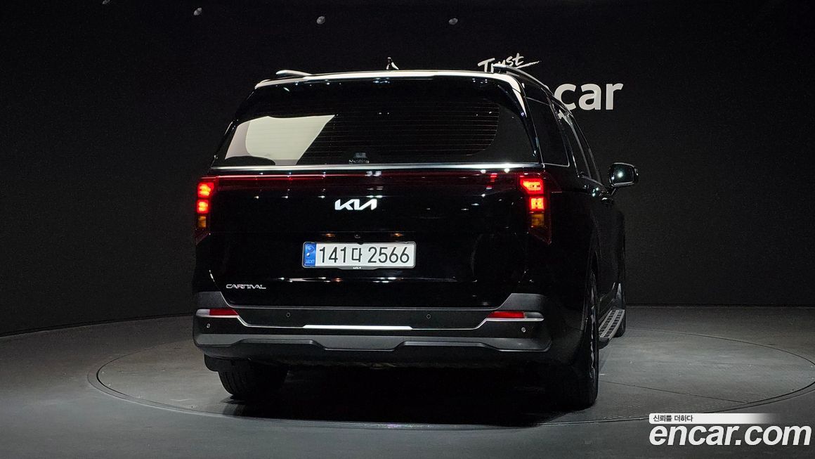 Kia Carnival 7-Seater Noblesse, 2025