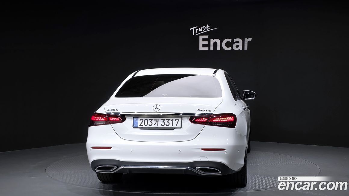 Mercedes-Benz E-Class E250 AMG Line, 2023