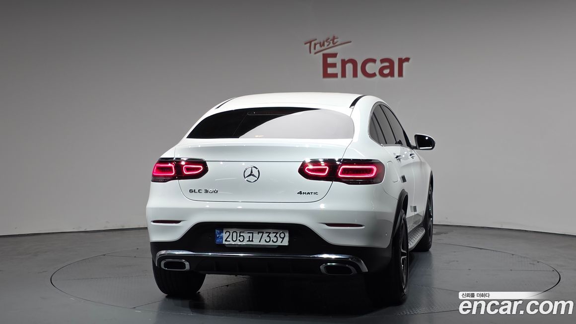 Mercedes-Benz GLC-Class GCL300 4MATIC Coupe, 2023