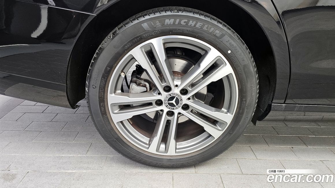 Mercedes-Benz E-Class E250 Avantgarde, 2023