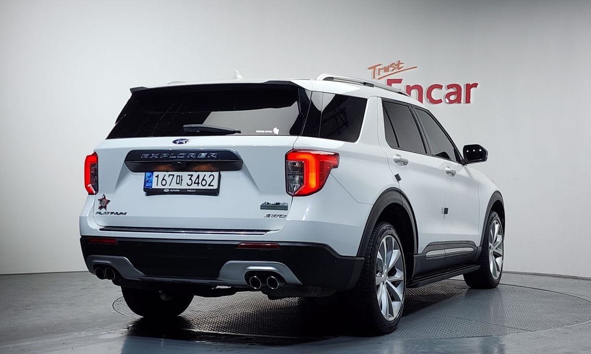 Ford Explorer 3.0 Platinum 4WD, 2022