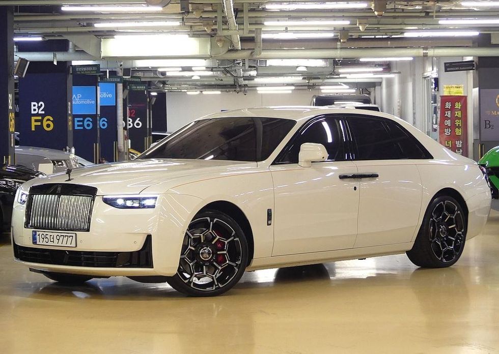 Rolls-Royce Ghost 6.7 V12 Black Badge, 2025