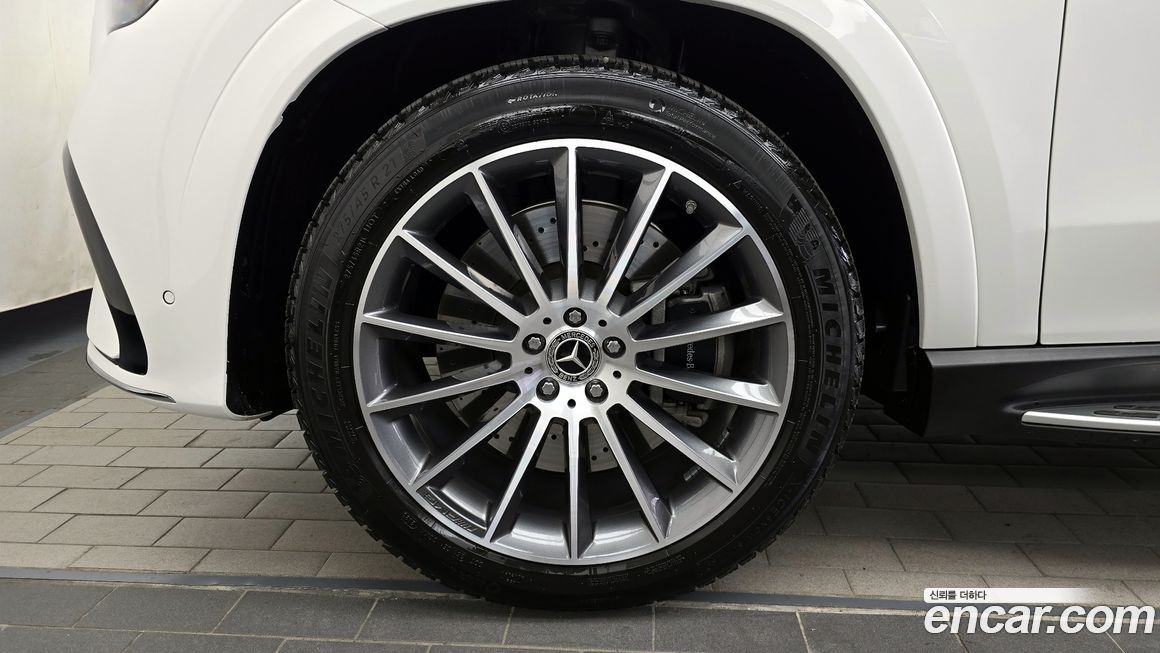 Mercedes-Benz GLE-Class GLE450 4MATIC, 2025