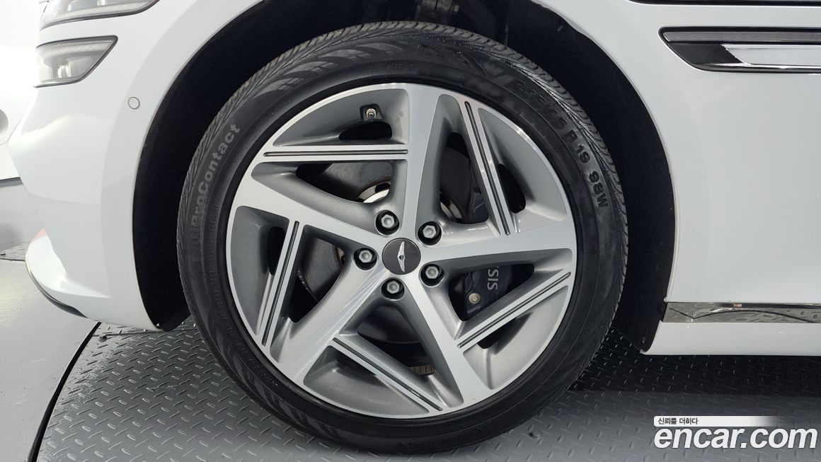 Genesis G80 Gasoline 2.5 Turbo AWD, 2024