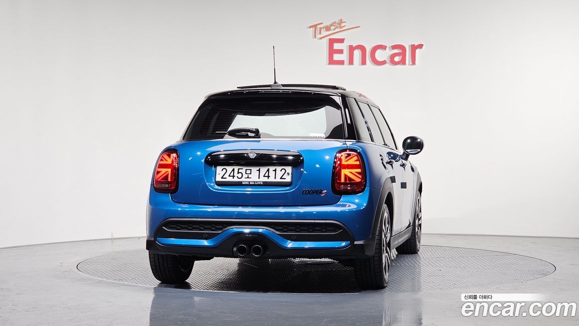 Mini Cooper 5Door Classic, 2024