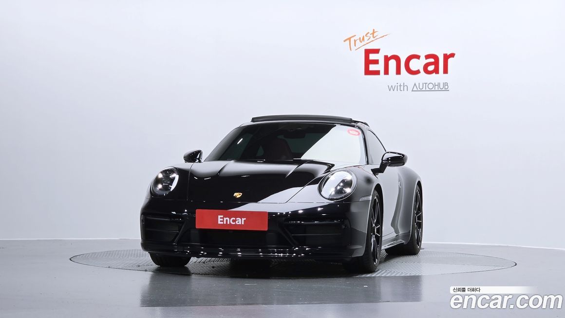 Porsche 911 Carrera GTS, 2024