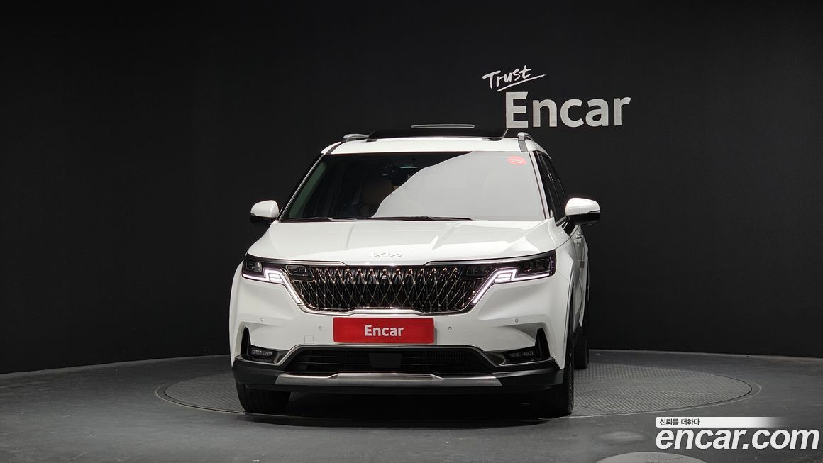 Kia Carnival 9-Seater Signature, 2023