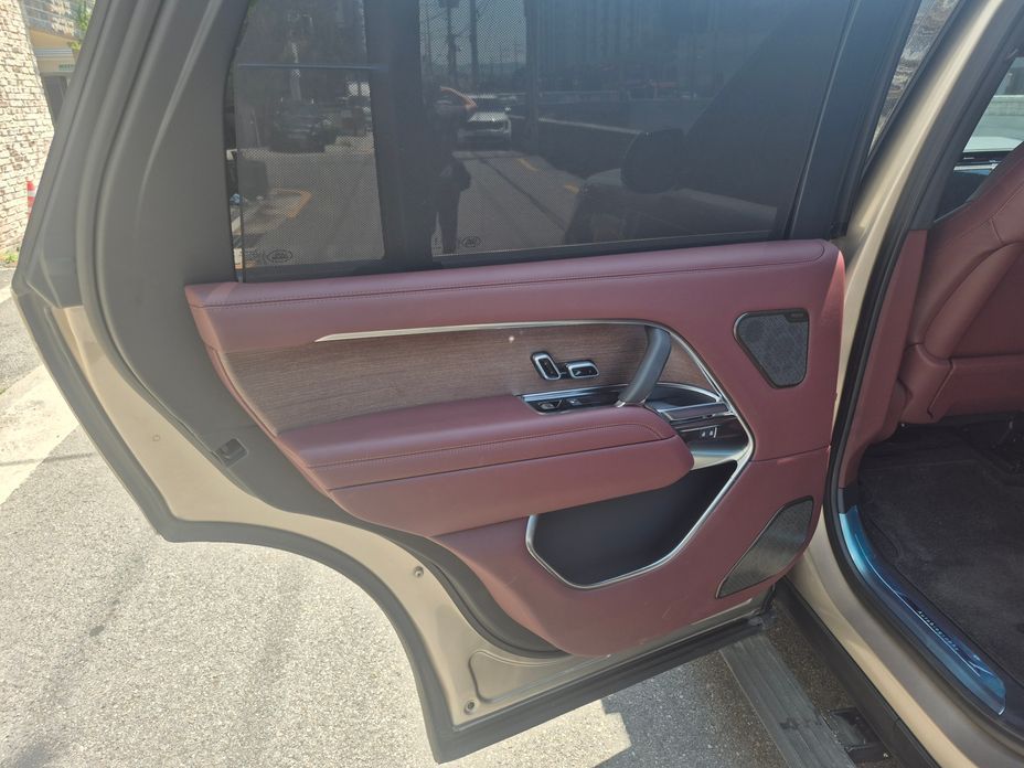 Land Rover Range Rover P530 Autobiography Long Wheel Base, 2025