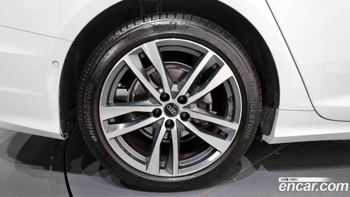 Audi A6 40 TDI Quattro Premium, 2022