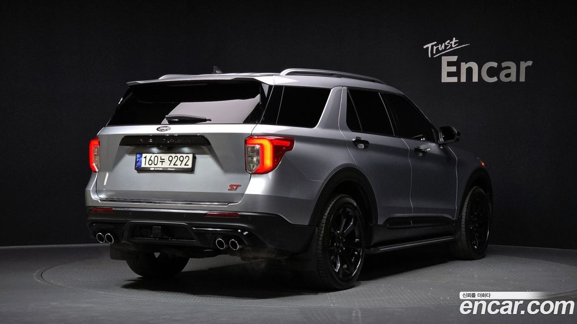 Ford Explorer 3.0 Platinum 4WD, 2021