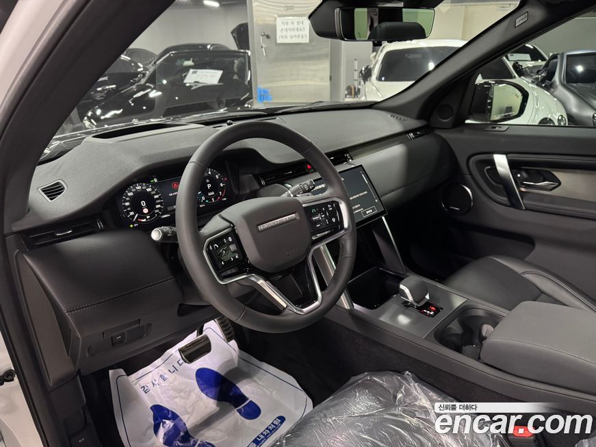 Land Rover Discovery Sport P250 Dynamic SE, 2025