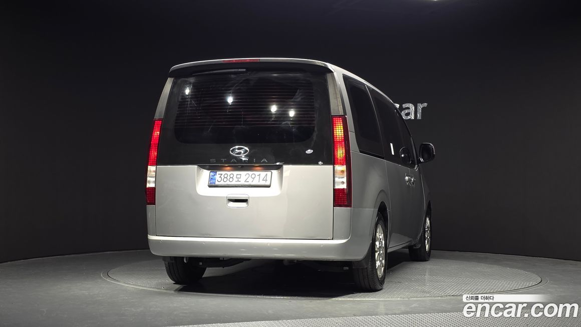 Hyundai Staria Tourer 9-Seater, 2024