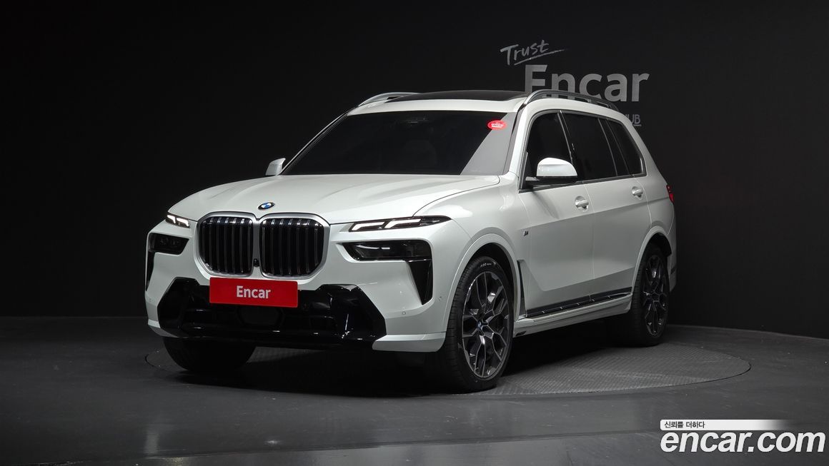 BMW X7 xDrive 40i M Sport 6STR, 2025